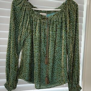 HALE BOB OLIVE GREEN VELOUR SHIRT ON A LIGHT BLUE BACKGROUND ELASTIC NECKLINE